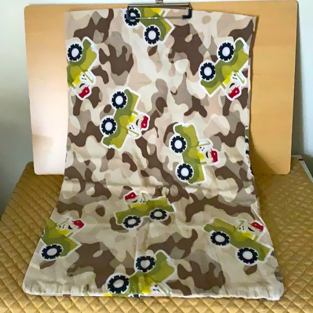 Boys Tractor Boy Pillow Case No label Pre owned 13 x 22 flannel type material